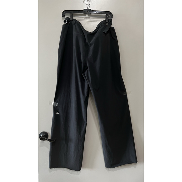 ALO Yoga Mid-Rise Showdown Trouser Pants Side Buckle Black 158$ Womens M /L - Picture 3 of 13